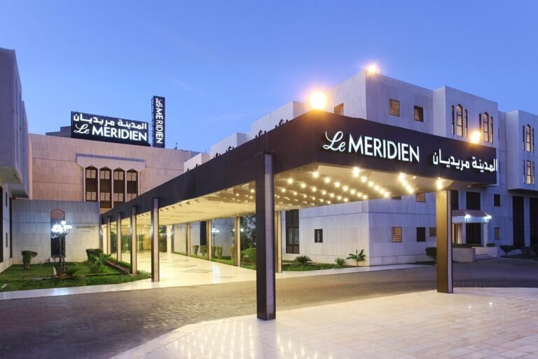 Discover the Luxurious Accommodations of Medina’s Top Hotels